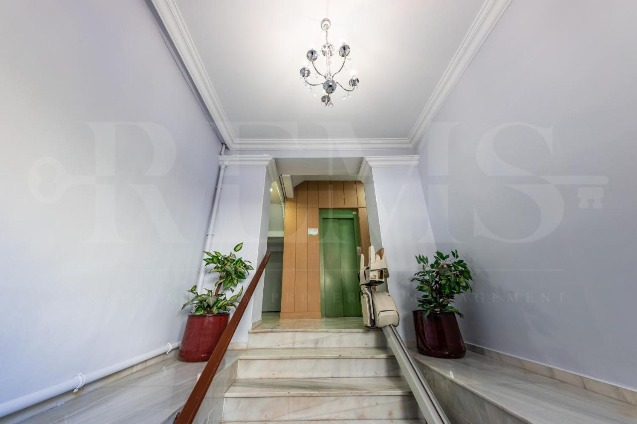 Апартаменты Uncibay Deluxe Малага Экстерьер фото